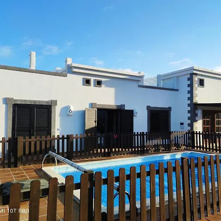 Luxury Marsala Nyaraló